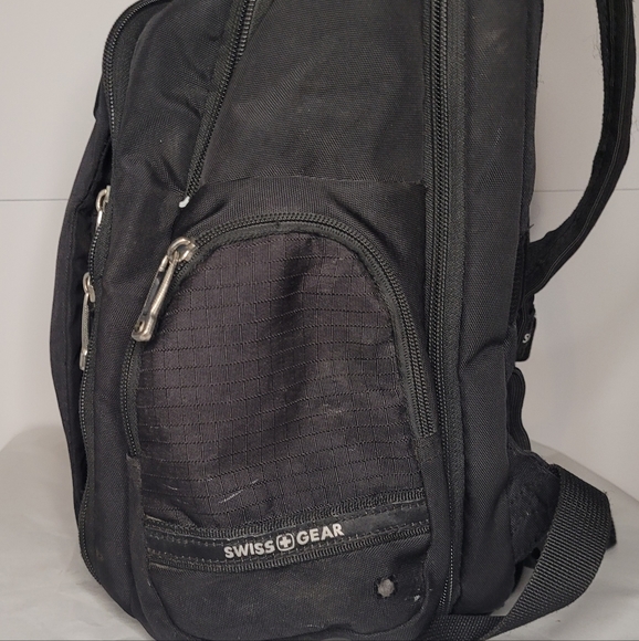 Swiss Gear Airflow Black Laptop Tablet Backpack Black - Picture 3 of 8